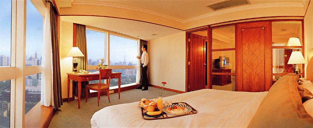 Crowne Plaza Nanjing Hotels & Suites Rom bilde
